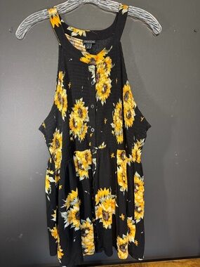 Torrid Sunflower Tank.
